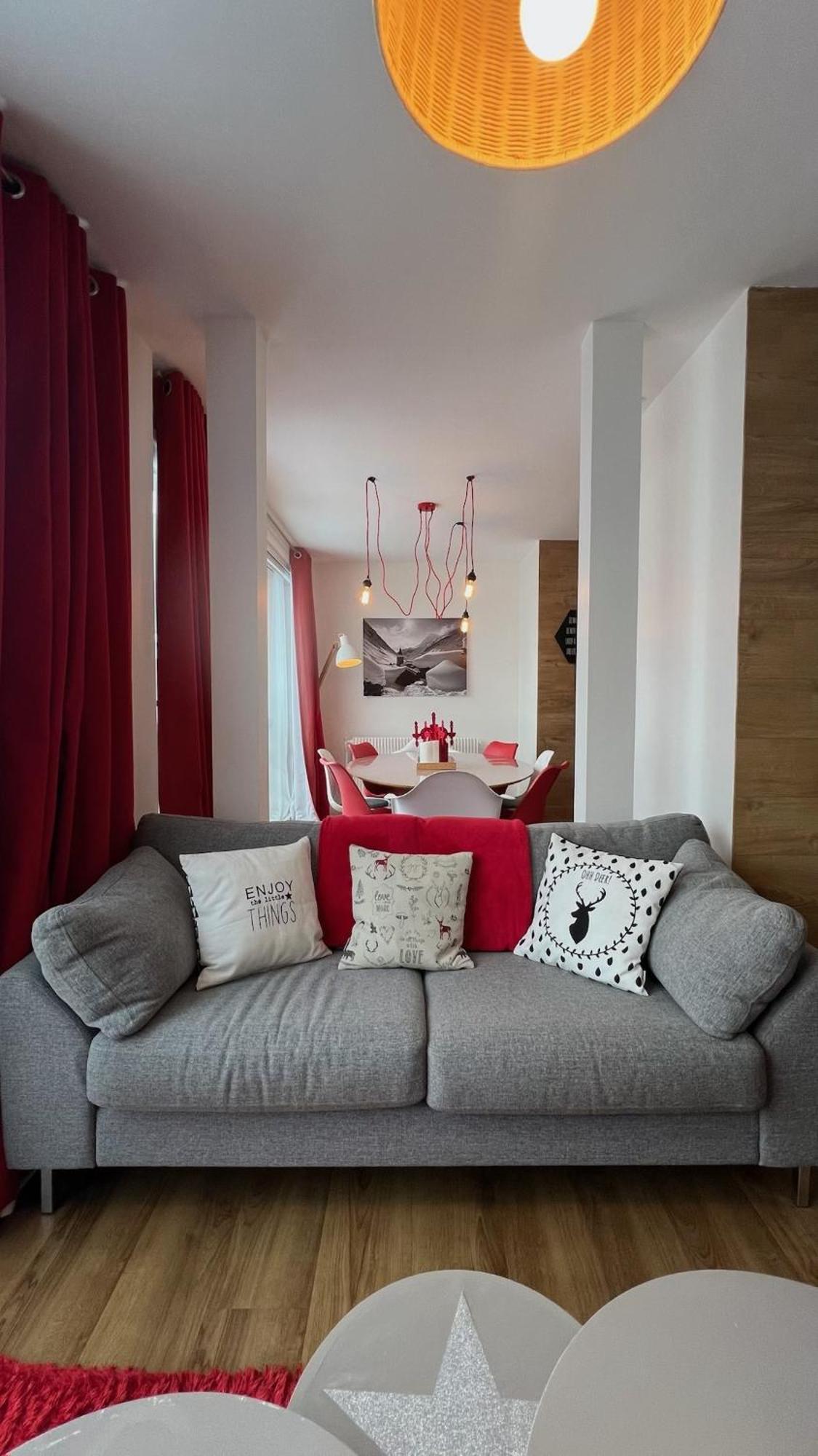 Rouge Canneberge -8 Personnes- 84M2 Vue Degagee Setaz Valloire Extérieur photo