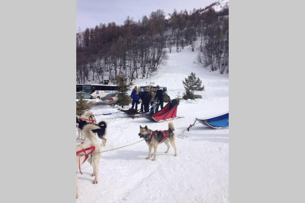 Rouge Canneberge -8 Personnes- 84M2 Vue Degagee Setaz Valloire Extérieur photo